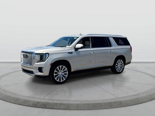 Beige Pearl Metallic 2023 GMC Yukon XL Denali