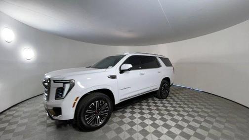 2025 GMC Yukon Elevation