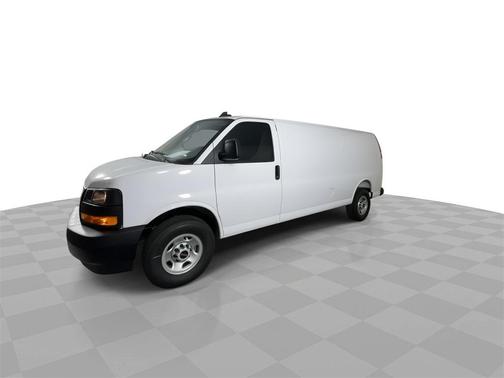 2025 GMC Savana 2500 Work Van