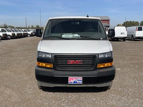 2025 GMC Savana 2500 Work Van