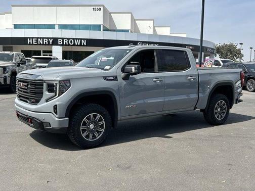 2024 GMC Sierra 1500 AT4