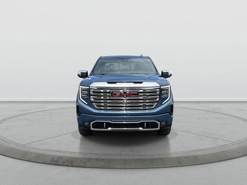 Metallic 2025 GMC Sierra 1500 Denali