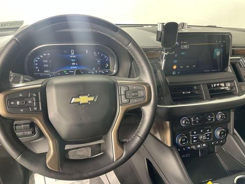 2023 Chevrolet Suburban High Country