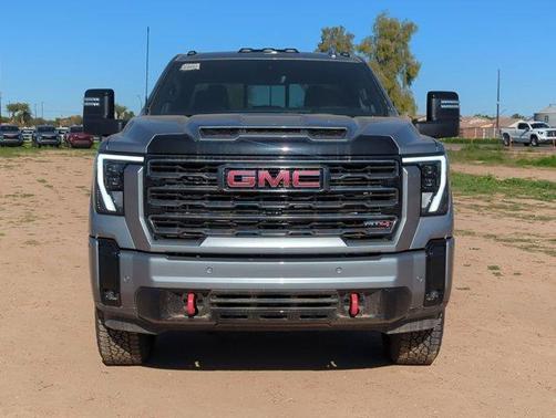 2025 GMC Sierra 2500 AT4