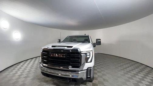 2025 GMC Sierra 2500 Pro