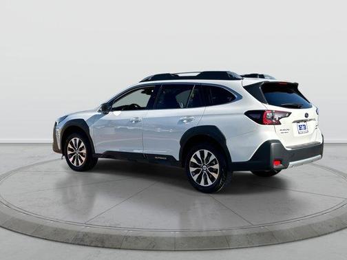 Crystal White Pearl 2025 Subaru Outback Touring XT