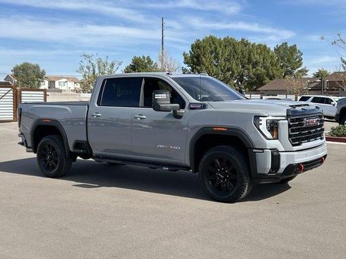 2025 GMC Sierra 2500 AT4