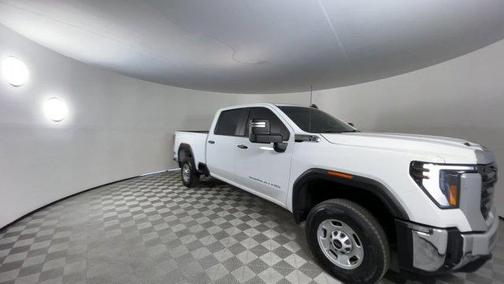 2024 GMC Sierra 2500 Pro