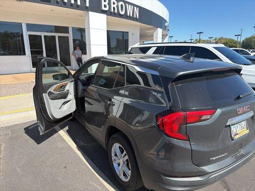 2020 GMC Terrain SLE