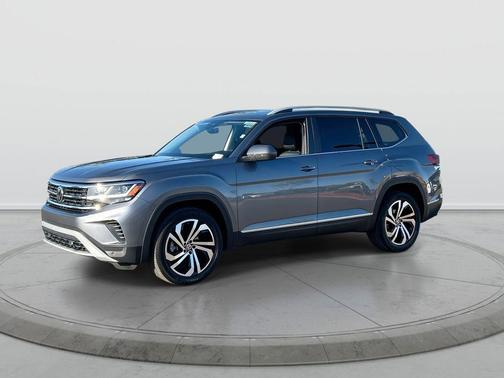 Platinum Gray Metallic 2022 Volkswagen Atlas 2.0T SEL