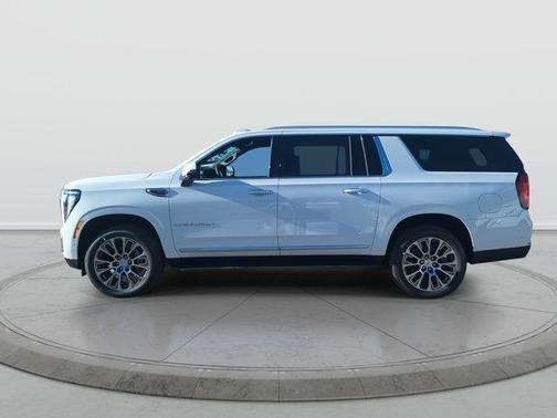 Summit White 2026 GMC Yukon XL Denali