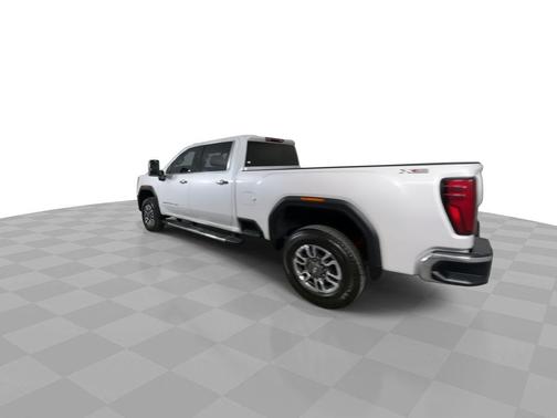 2025 GMC Sierra 2500 SLT