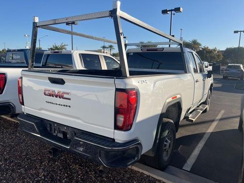 2024 GMC Sierra 2500 Pro