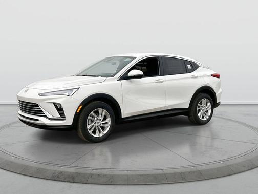 Summit White 2026 Buick Envista Preferred