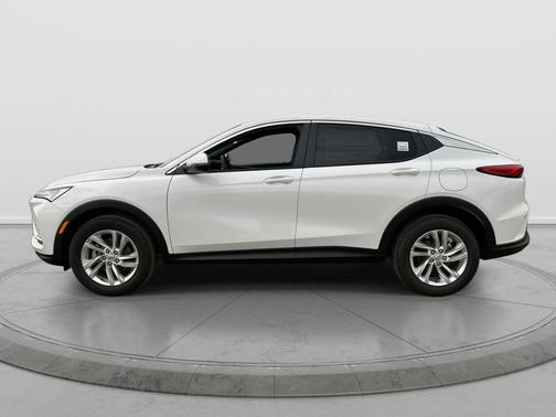 Summit White 2026 Buick Envista Preferred