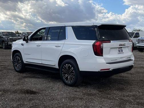 2025 GMC Yukon Elevation