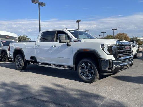 2026 GMC Sierra 2500 SLT