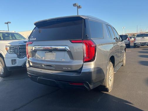 2022 GMC Yukon SLE