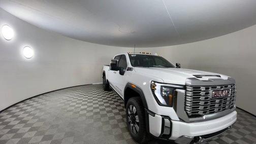 2025 GMC Sierra 2500 Denali