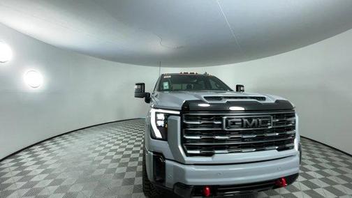 2025 GMC Sierra 2500 AT4