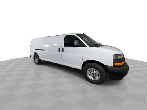 2025 GMC Savana 2500 Work Van