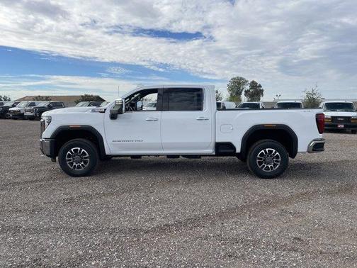 2026 GMC Sierra 2500 SLT