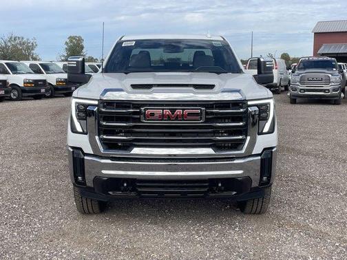 2026 GMC Sierra 2500 SLT
