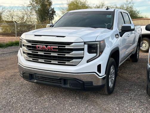 2023 GMC Sierra 1500 SLE