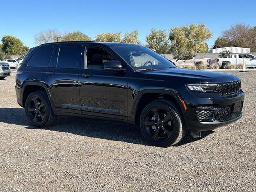 2023 Jeep Grand Cherokee Altitude