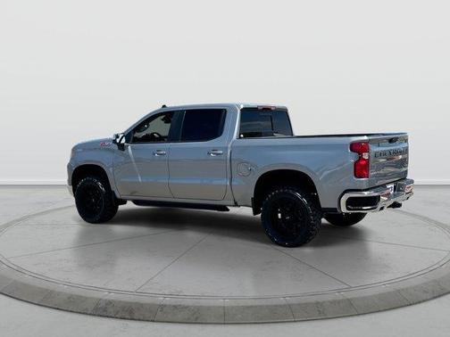 Sterling Gray Metallic 2024 Chevrolet Silverado 1500 LT