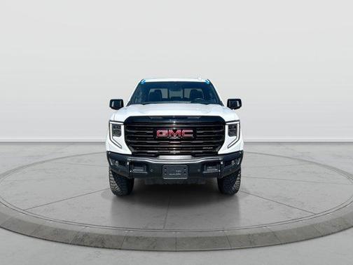 Summit White 2025 GMC Sierra 1500 AT4X
