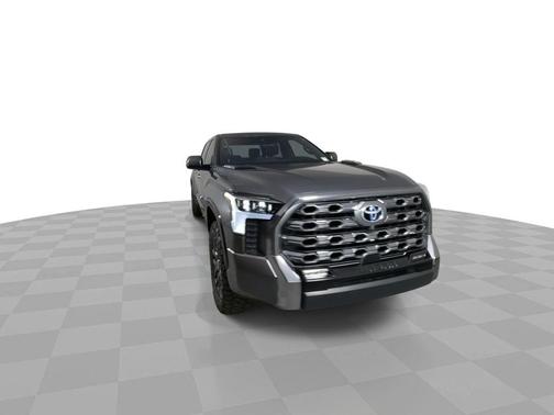 2024 Toyota Tundra Hybrid Platinum
