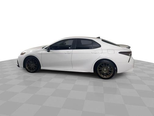 2023 Toyota Camry SE Nightshade