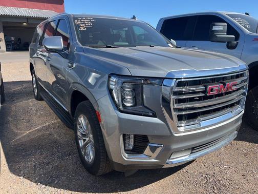 2023 GMC Yukon XL SLT