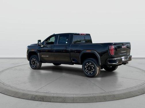 Onyx Black 2026 GMC Sierra 2500 AT4X