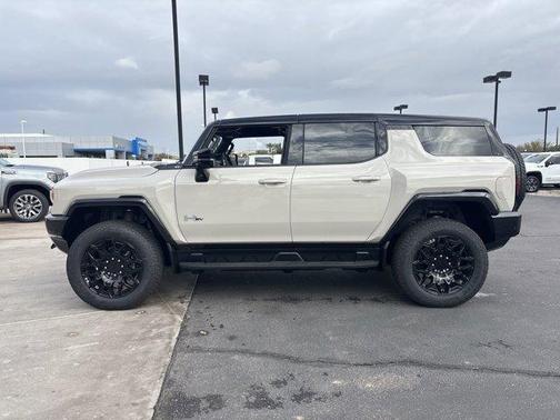 2026 GMC HUMMER EV SUV 2X