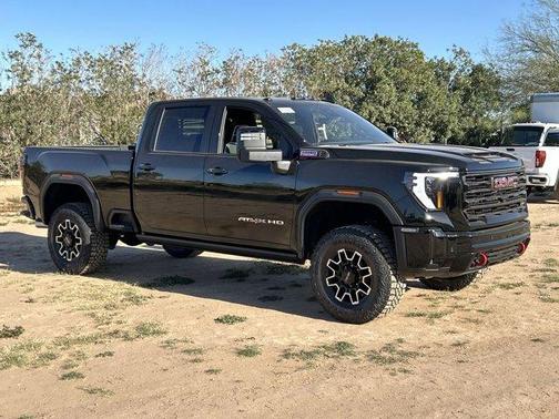 2026 GMC Sierra 2500 AT4X