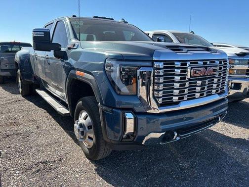 2025 GMC Sierra 3500 Denali