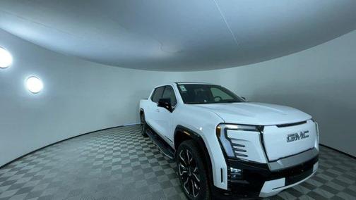2025 GMC Sierra EV Denali