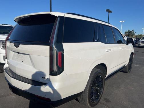 2022 Cadillac Escalade Sport