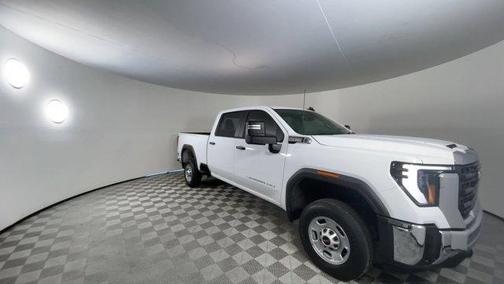 2024 GMC Sierra 2500 Pro