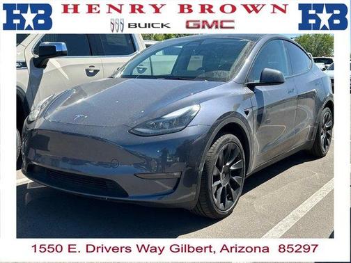 2023 Tesla Model Y Base