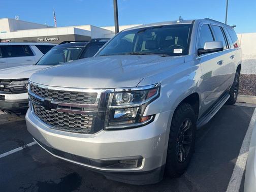 2018 Chevrolet Suburban LT