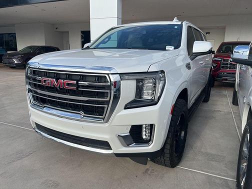 2021 GMC Yukon XL SLT