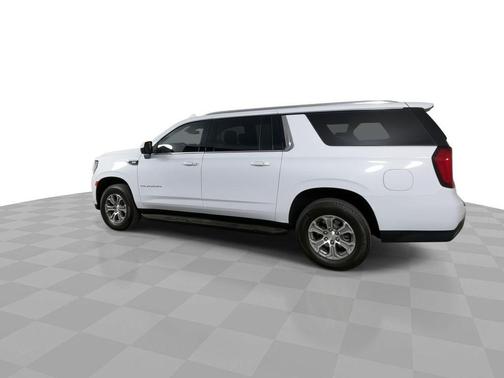 2024 GMC Yukon XL SLE