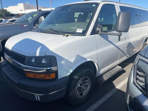 2020 Chevrolet Express 3500 LT