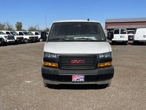 2025 GMC Savana 2500 Work Van