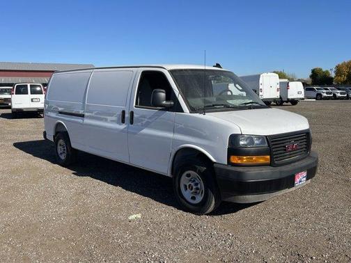 2025 GMC Savana 2500 Work Van