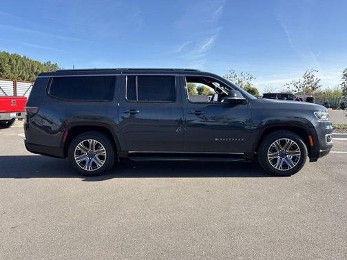 2023 Jeep Wagoneer L Series II