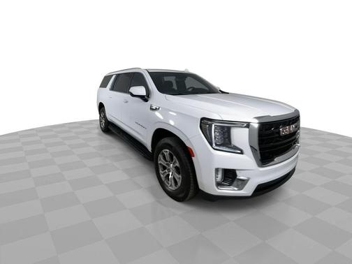 2023 GMC Yukon XL SLE